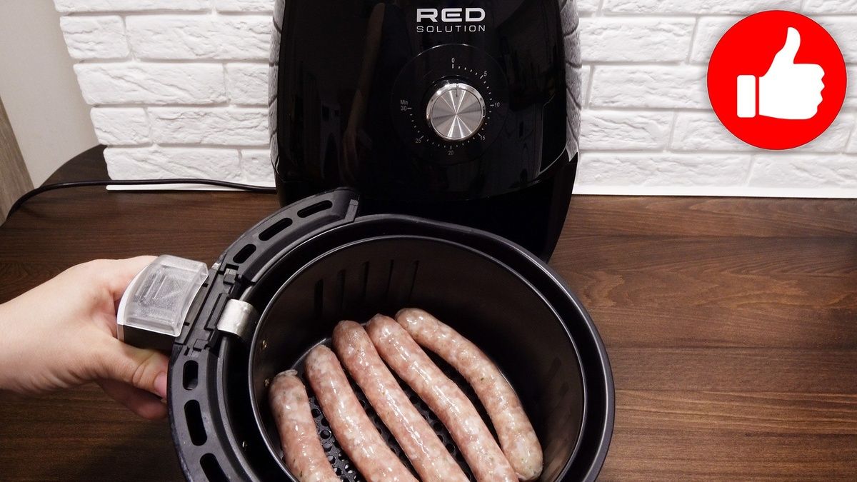 Как колбаски в аэрогриле облегчают утренние хлопоты