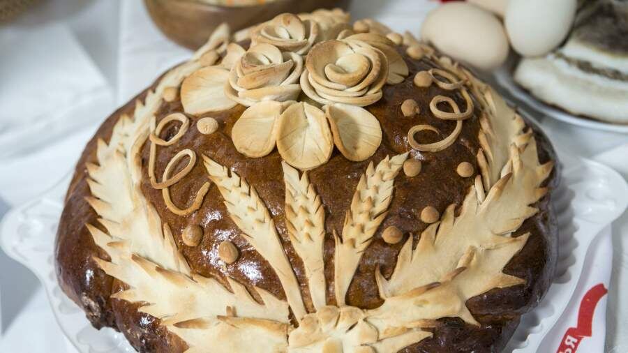 Идеи для праздничного стола на Рождество и Святки 2026: от традиций до современных угощений