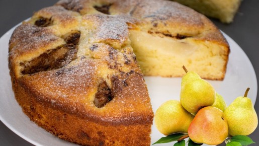 Простой и вкусный грушевый пирог за минуту