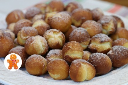 Пончики на сгущенке: простой и быстрый рецепт, который вернет в детство