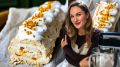 Нежный меренговый рулет с облепихой — сладкая антиподи Павловой
