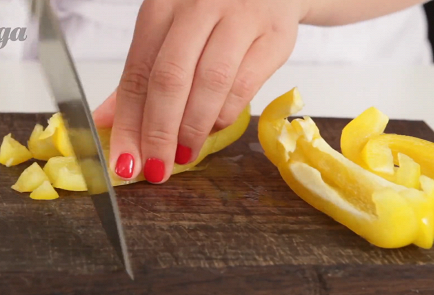 Шакшука с пряностями: яркое начало дня