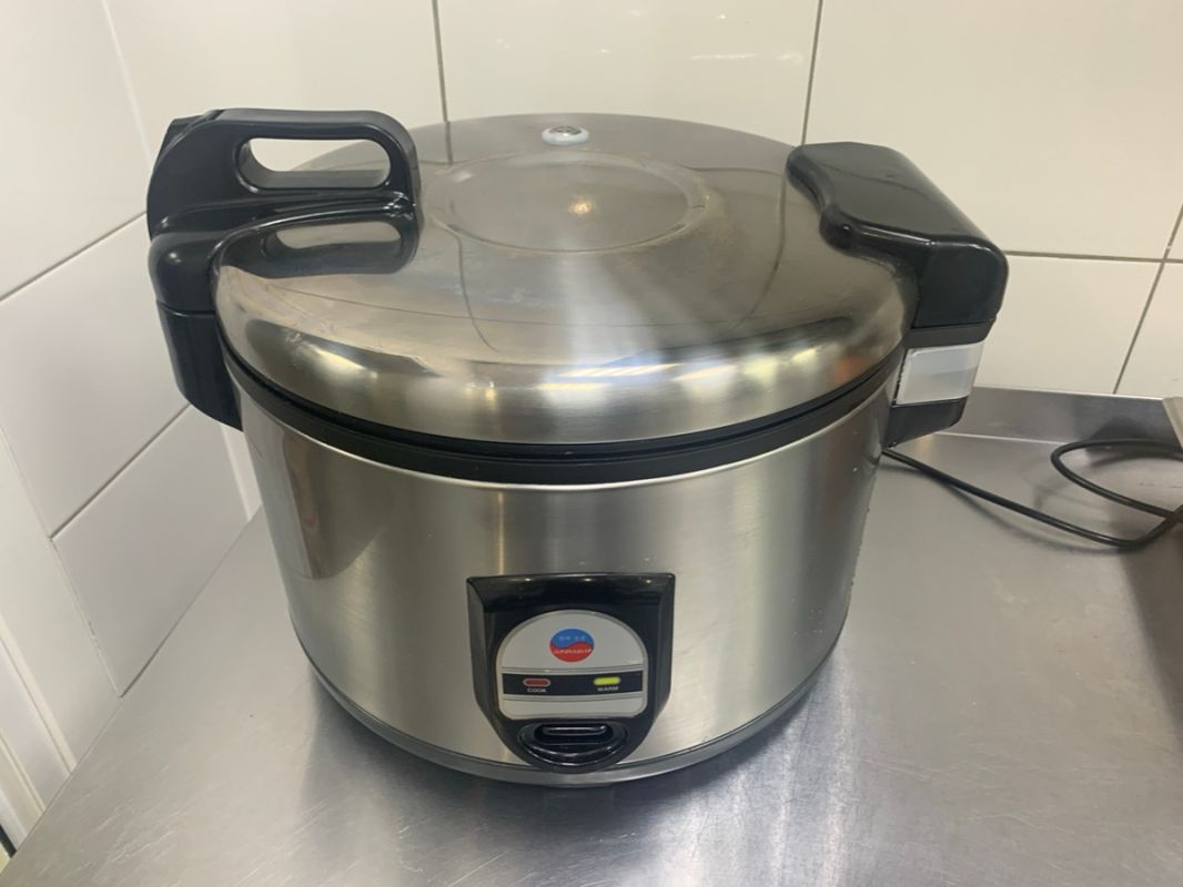 ������ �������� ������� ����� ��������� ������������: ������ � �������