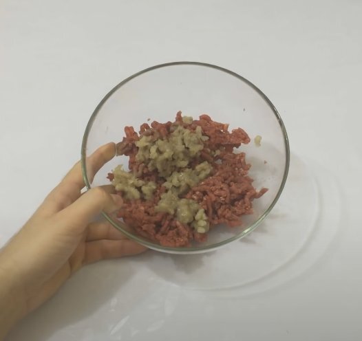 Идеальный фарш для домашних пельменей: пошаговый рецепт