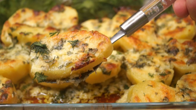 Картофель с Чесночным Маслом: Идеальный Гарнир для Уютного Ужина