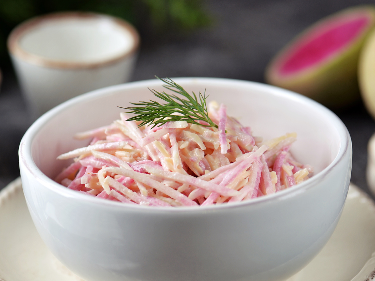 Салат для буднего стола: идеальное дополнение к мясу и рыбе