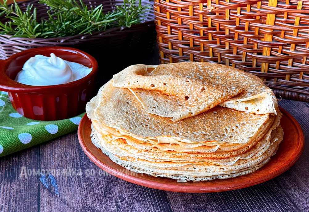 Уют и радость: дрожжевые блины на Масленицу