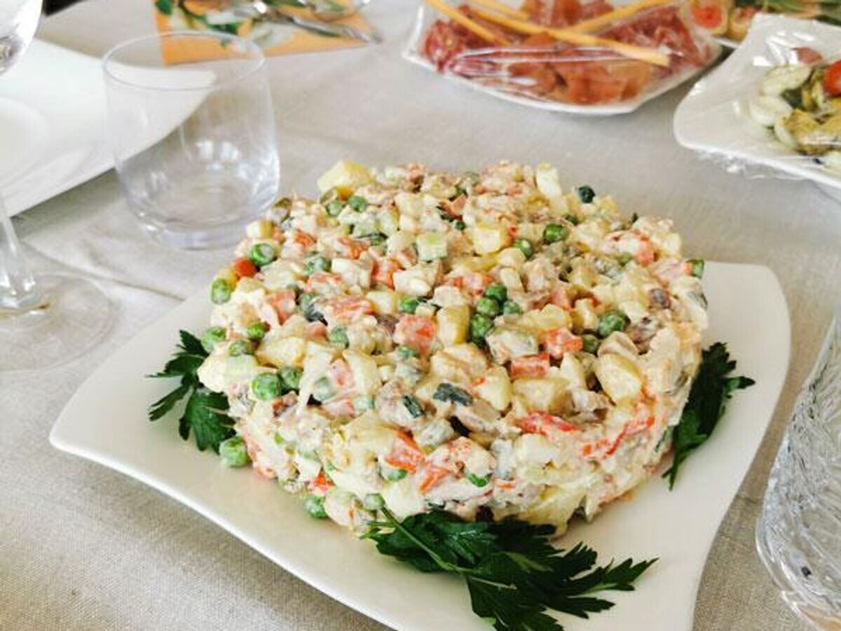 Как сделать оливье не только вкусным, но и полезным