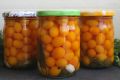 Солнечные закуски: желтые маринованные помидоры черри на зиму
