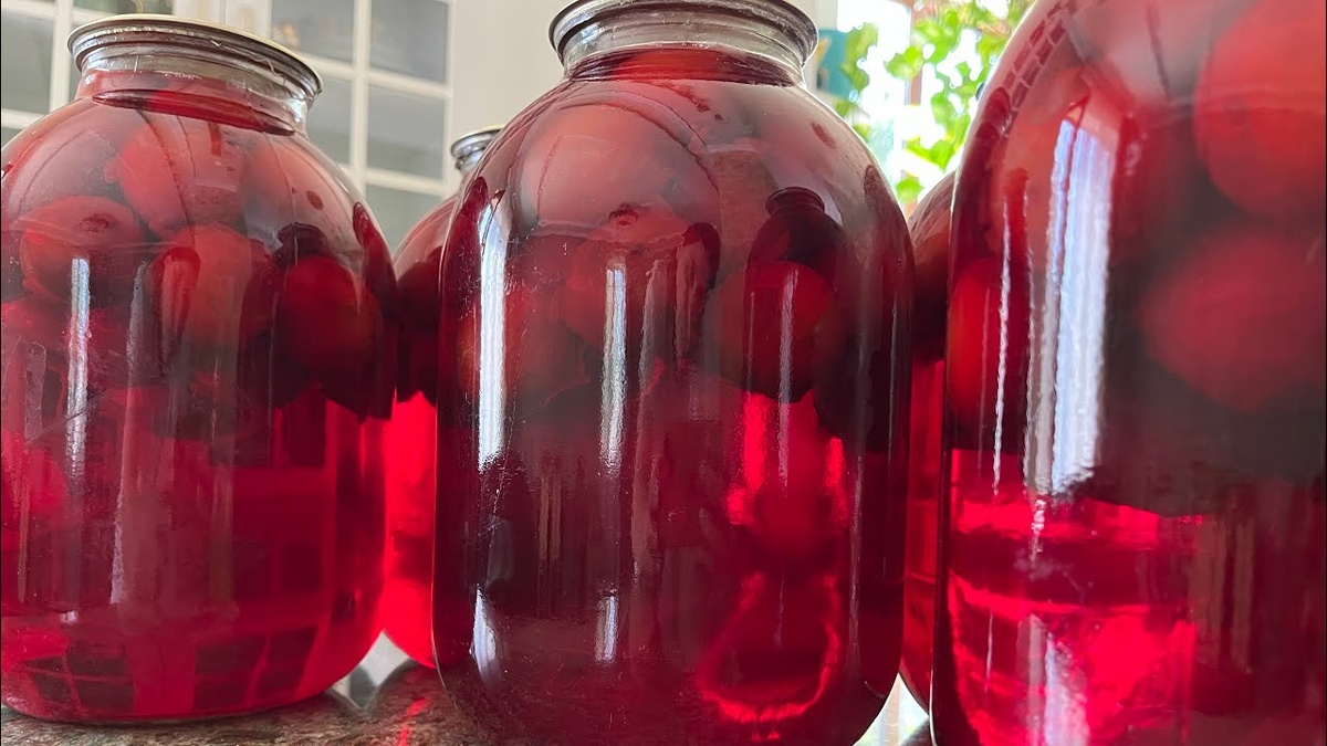 Сливовый компот: легкий способ сохранить летний вкус