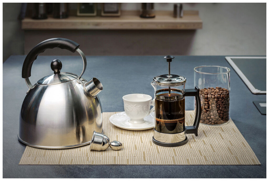Искусство заваривания кофе во френч-прессе: секреты и советы