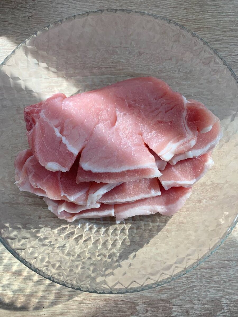 Эскалопы с яблочным соусом: неожиданный хит на вашей кухне