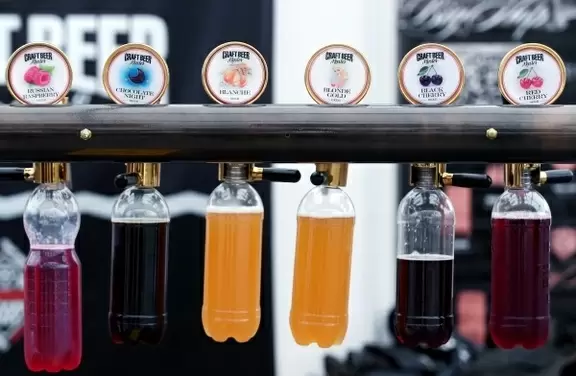 Krombacher запустила новую эру на российском рынке с двумя товарными знаками