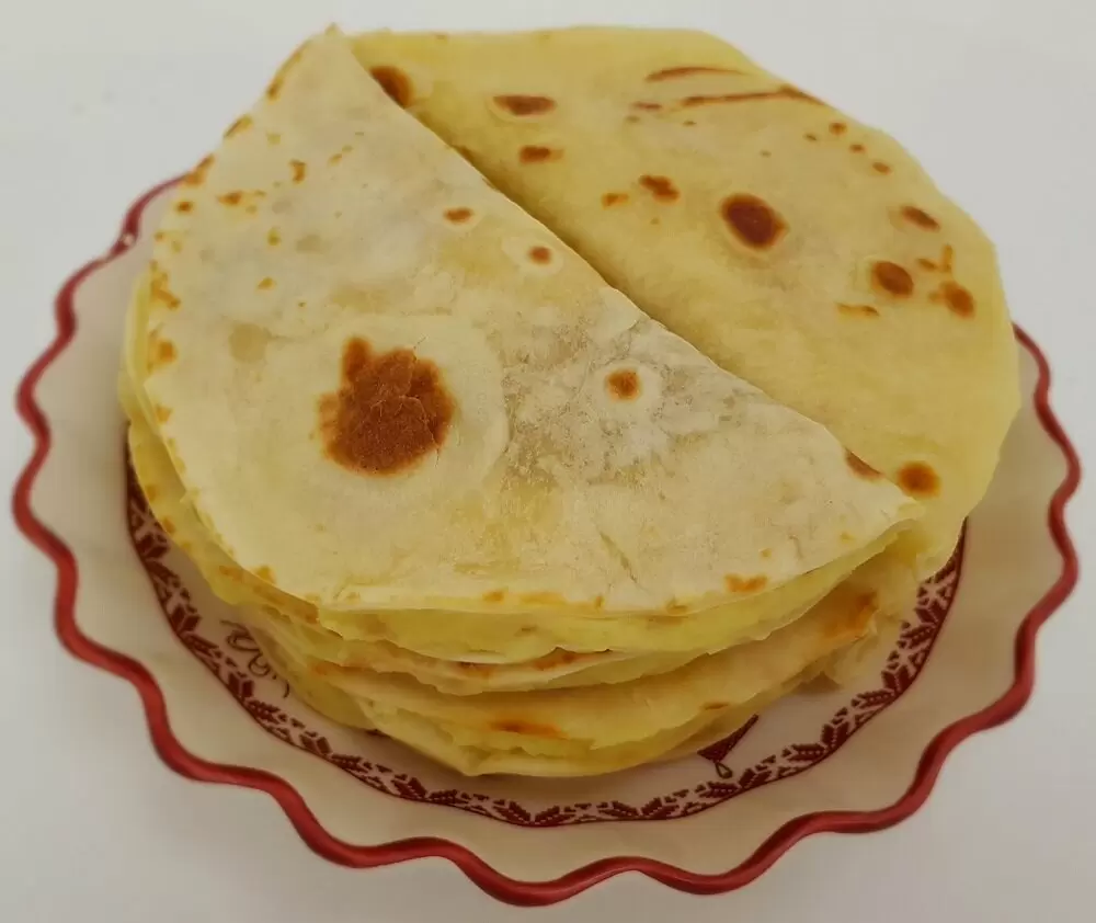 Ностальгия по бабушкиной кухне: как приготовить кыстыбый с картофельным наполнением