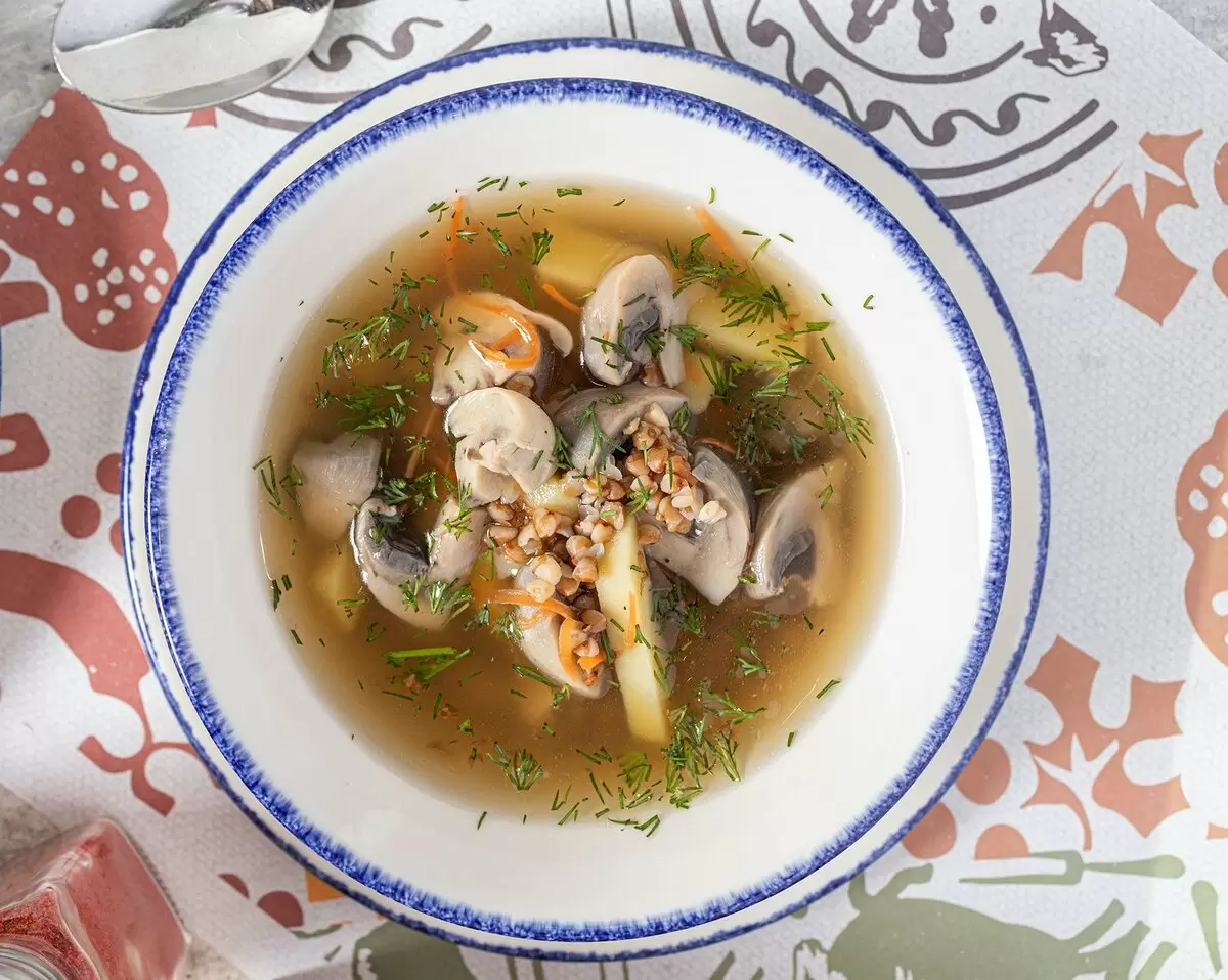 Удивительный грибной суп с гречкой для настоящих гурманов