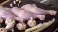 Как приготовить курицу с грибами на пивной бане и удивить семью